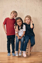 Lade das Bild in den Galerie-Viewer, Basic T-Shirt Sport Kinder