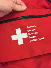 Lade das Bild in den Galerie-Viewer, Rucksack Easy in 4 farben mit Schweizerkreuz und Pass Design