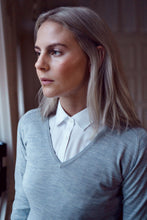 Lade das Bild in den Galerie-Viewer, Bluse "Yello Bow" Easy Care