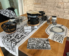 Lade das Bild in den Galerie-Viewer, Tasse Scherenschnitt mit Reliefmotiv