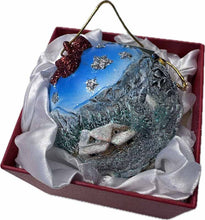 Lade das Bild in den Galerie-Viewer, Weihnachtskugel Winter-Landschaft
