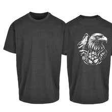 Carica l'immagine nel visualizzatore di Gallery, Oversize T-Shirt Steinadler mit Matterhorn, Grau, Rücken gross