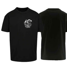 Carica l'immagine nel visualizzatore di Gallery, Oversize T-Shirt Steinadler mit Matterhorn, Schwarz, Brust klein