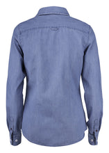Charger l'image dans la galerie, Damen Jeanshemd Ellensburg Denim Farbe Denim hinten