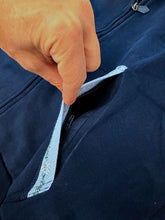 Lade das Bild in den Galerie-Viewer, Edelweiss Gilet Marine mit Reissverschluss