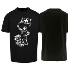 Lade das Bild in den Galerie-Viewer, Oversize T-Shirt Fahnenschwinger, Schwarz, Brust gross