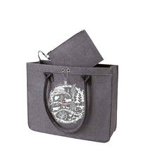 Lade das Bild in den Galerie-Viewer, Filztasche City Modernclassic mit Scherenschnitt Design (Optional)
