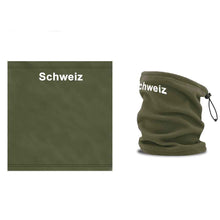 Lade das Bild in den Galerie-Viewer, Halswärmer / Nackenwärmer in Olive, Text Schweiz