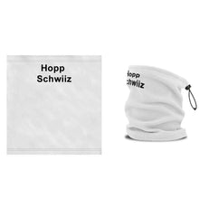 Lade das Bild in den Galerie-Viewer, Halswärmer / Nackenwärmer in Weiss, Text Hopp Schwiiz