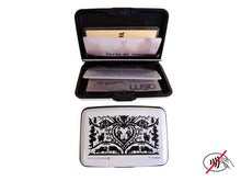 Lade das Bild in den Galerie-Viewer, Kreditkartenetui Scherenschnitt