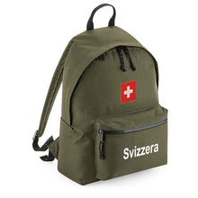 Lade das Bild in den Galerie-Viewer, Rucksack Easy in Militärgrün mit Schweizerkreuz und Text Svizzera