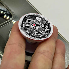 Lade das Bild in den Galerie-Viewer, Scherenschnitt Alpenkreis