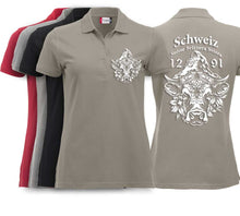 Lade das Bild in den Galerie-Viewer, Polo Damen mit Schweizer Kuh vor dem Matterhorn und Text Schweiz Suisse Svizzera Svizra 1291 Confoederatio Helvetica
