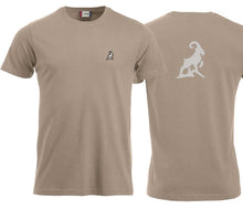 Lade das Bild in den Galerie-Viewer, Premium T-Shirt Unisex Caffe Latte Logo Rücken