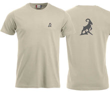 Lade das Bild in den Galerie-Viewer, Premium T-Shirt Unisex Hellkhaki, Logo Rücken