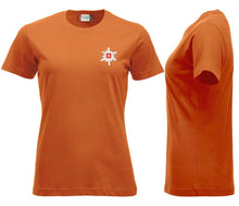 Lade das Bild in den Galerie-Viewer, Premium T-Shirt Women Blutorange, edelweiss Brust