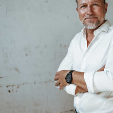 Lade das Bild in den Galerie-Viewer, Chronograf Black Edition Swiss Made