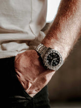 Lade das Bild in den Galerie-Viewer, Chronograph Stahlarmband