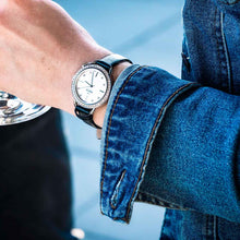 Lade das Bild in den Galerie-Viewer, Trauffer Uhr Charms Silber