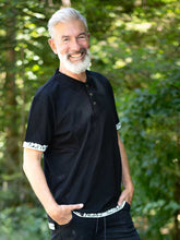Lade das Bild in den Galerie-Viewer, Schwarzes Polo mit Scherenschnitt