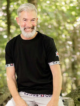 Lade das Bild in den Galerie-Viewer, Scherenschnitt T-Shirt Schwarz Schwinger