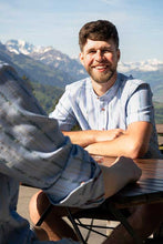 Lade das Bild in den Galerie-Viewer, Edelweiss Hemd