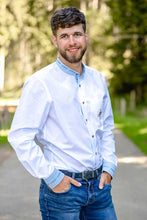Lade das Bild in den Galerie-Viewer, Weisses Hemd mit Edelweiss