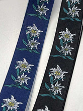 Lade das Bild in den Galerie-Viewer, Hosenträger mit Edelweisblumen