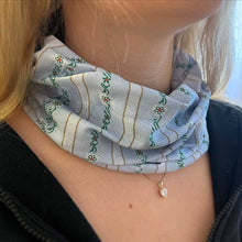 Lade das Bild in den Galerie-Viewer, Edelweiss Halstuch