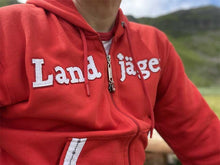 Lade das Bild in den Galerie-Viewer, Landjäger Hoodie Rot