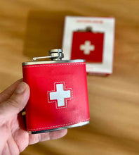 Load image into Gallery viewer, Hip flask Swiss cross
