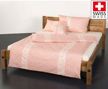 Lade das Bild in den Galerie-Viewer, Bettwaesche Swiss made Duvet Scherenschnitt Rosa
