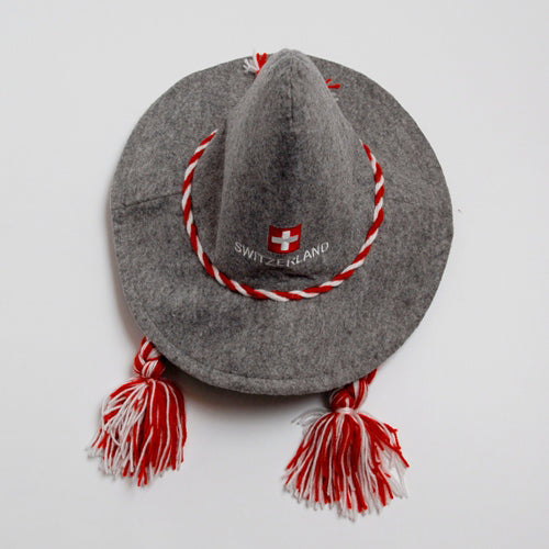 Filzspitzhut mit Zöpfen und CH-Kreuz