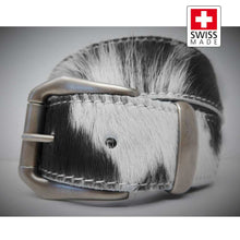 Charger l&#39;image dans la galerie, Gürtel mit echtem Kuhfell Schwarz Weiss
