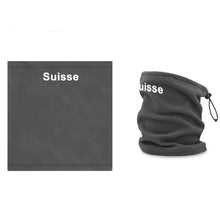 Carica l&#39;immagine nel visualizzatore di Gallery, Halswärmer / Nackenwärmer in Grau, Text Suisse

