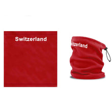 Carica l&#39;immagine nel visualizzatore di Gallery, Halswärmer / Nackenwärmer in Rot, Text Switzerland
