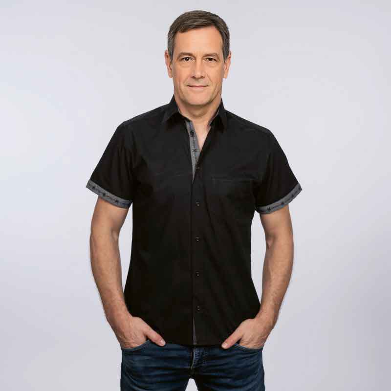 Hemd Kurzarm Schwarz mit Edelweisseinsatz mit Kragen