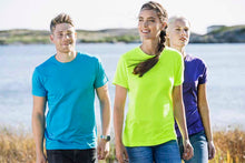Load image into Gallery viewer, Premium T-Shirt Women Light Green
