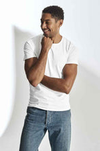 Load image into Gallery viewer, Stretch T-Shirt Weiss Fairtrade
