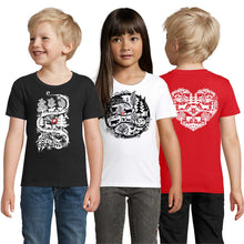 Charger l&#39;image dans la galerie, Kinder T-Shirt mit Scherenschnitt
