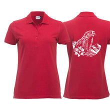 Lade das Bild in den Galerie-Viewer, Polo Damen mit Murmeltier, Rot, Rücken gross
