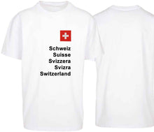 Lade das Bild in den Galerie-Viewer, Oversize T-Shirts Weiss mit Schweizerkreuz und Text Pass Design
