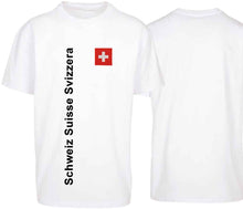 Lade das Bild in den Galerie-Viewer, Oversize T-Shirts Weiss mit Schweizerkreuz und Text Schweiz Suisse Svizzera
