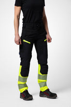 Load image into Gallery viewer, Projob Damen Stretch Arbeitshose Klasse 1 gelbschwarz Mensch
