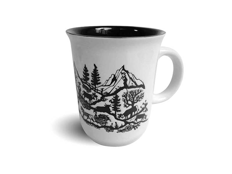 Tasse découpée avec motif en relief