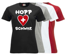 Carica l&#39;immagine nel visualizzatore di Gallery, T-Shirt Damen in 4 Farben mit Hopp Schwiiz und einem roten Herz mit Schweizerkreuz
