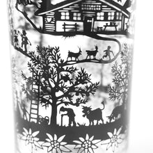 Lade das Bild in den Galerie-Viewer, Trinkglas 29cl Scherenschnitt 2.0
