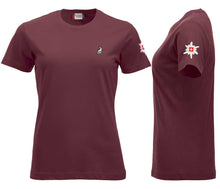 Lade das Bild in den Galerie-Viewer, Premium T-Shirt Women Bordeaux, mit Logo und Edelweiss
