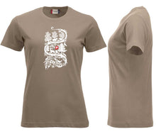 Carica l&#39;immagine nel visualizzatore di Gallery, Premium T-Shirt Women Caffe Latte, Scherenschnitt Brust

