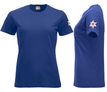 Charger l&#39;image dans la galerie, Premium T-Shirt Women Dunkel Blau, mit Edelweiss ärmel
